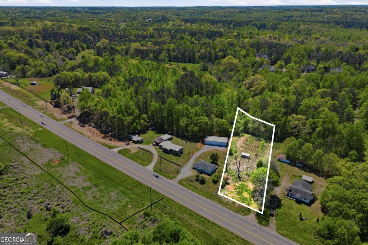 10388 Cumming Highway Property Photo 1