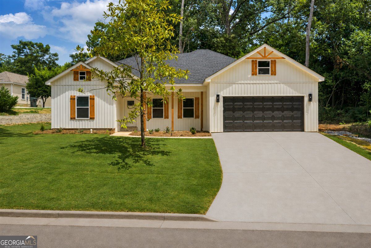 108 Laurel Oak Lane Property Photo 1