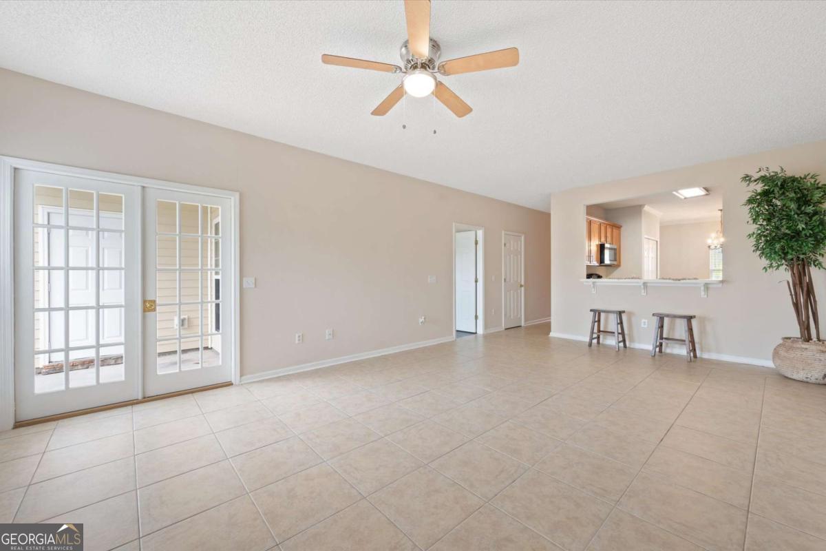 56 Travertine Circle Property Photo 13