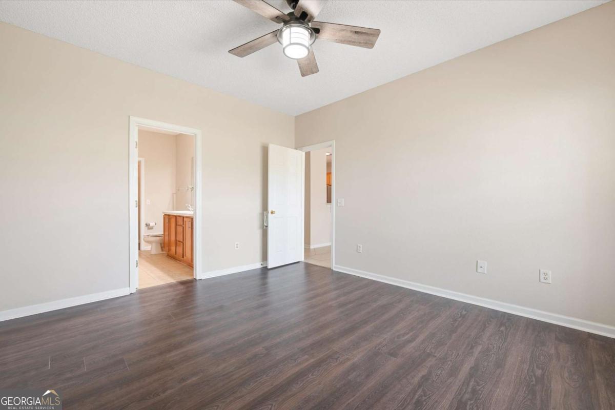 56 Travertine Circle Property Photo 18