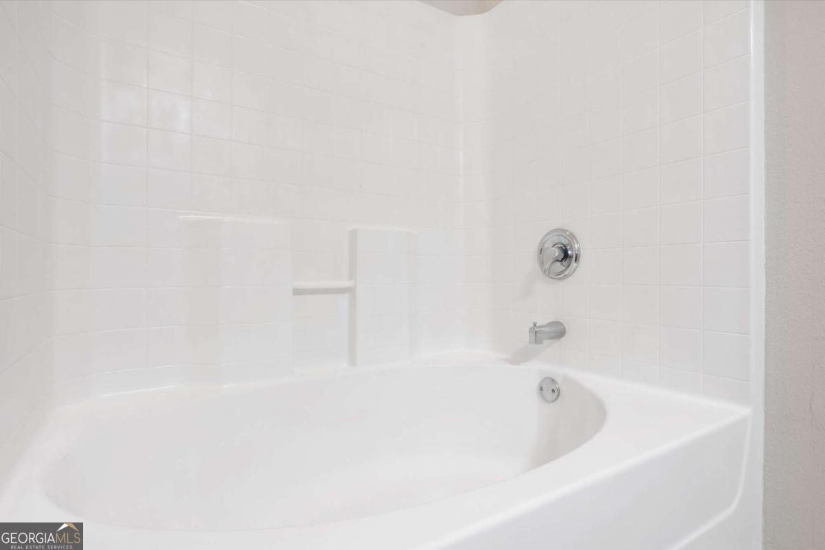 56 Travertine Circle Property Photo 20