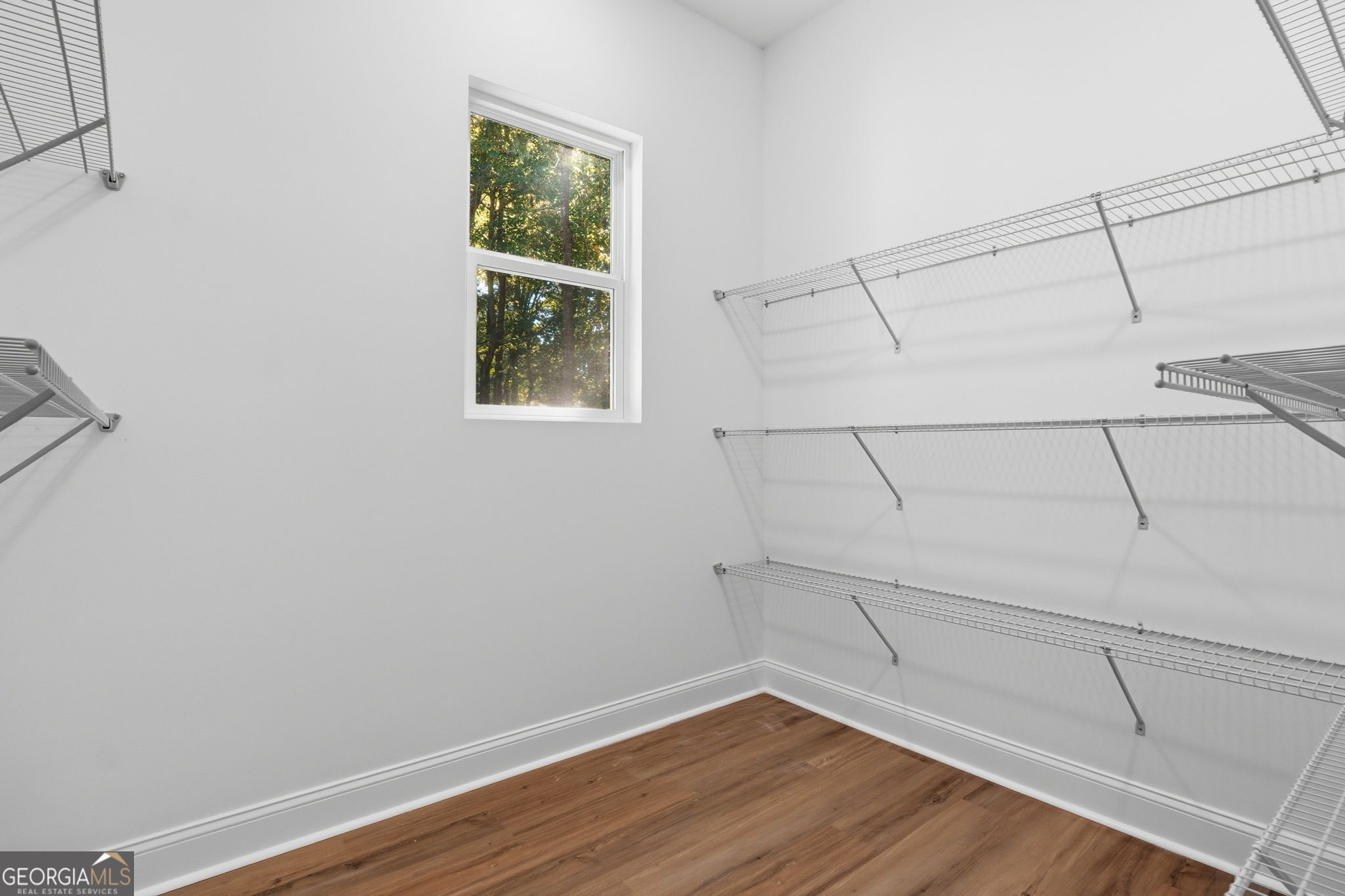 5609 Pleasant Woods Drive Property Photo 9
