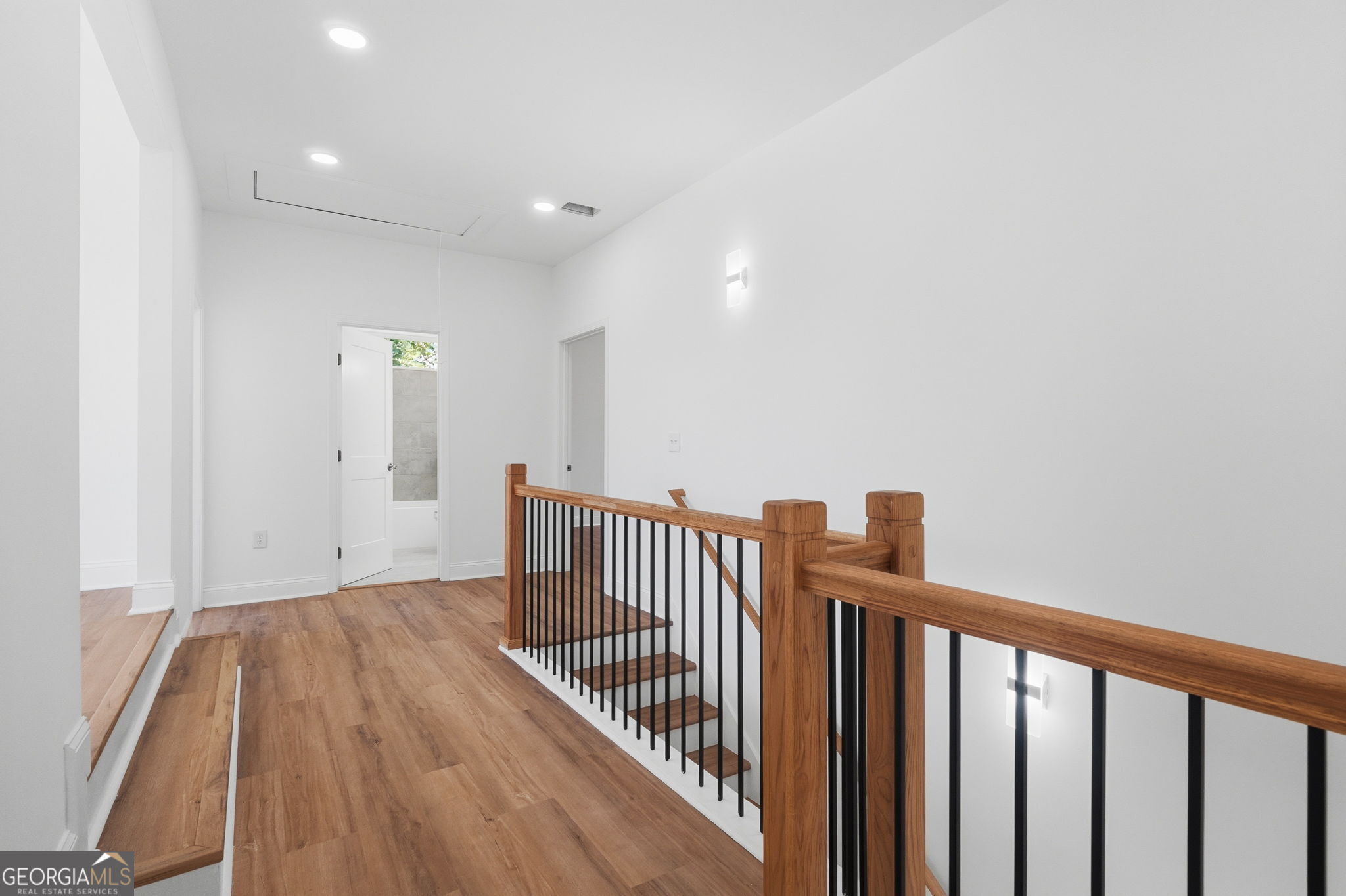 5609 Pleasant Woods Drive Property Photo 21