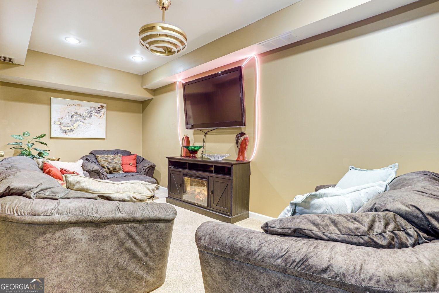 3595 Chastain Court Property Photo 13