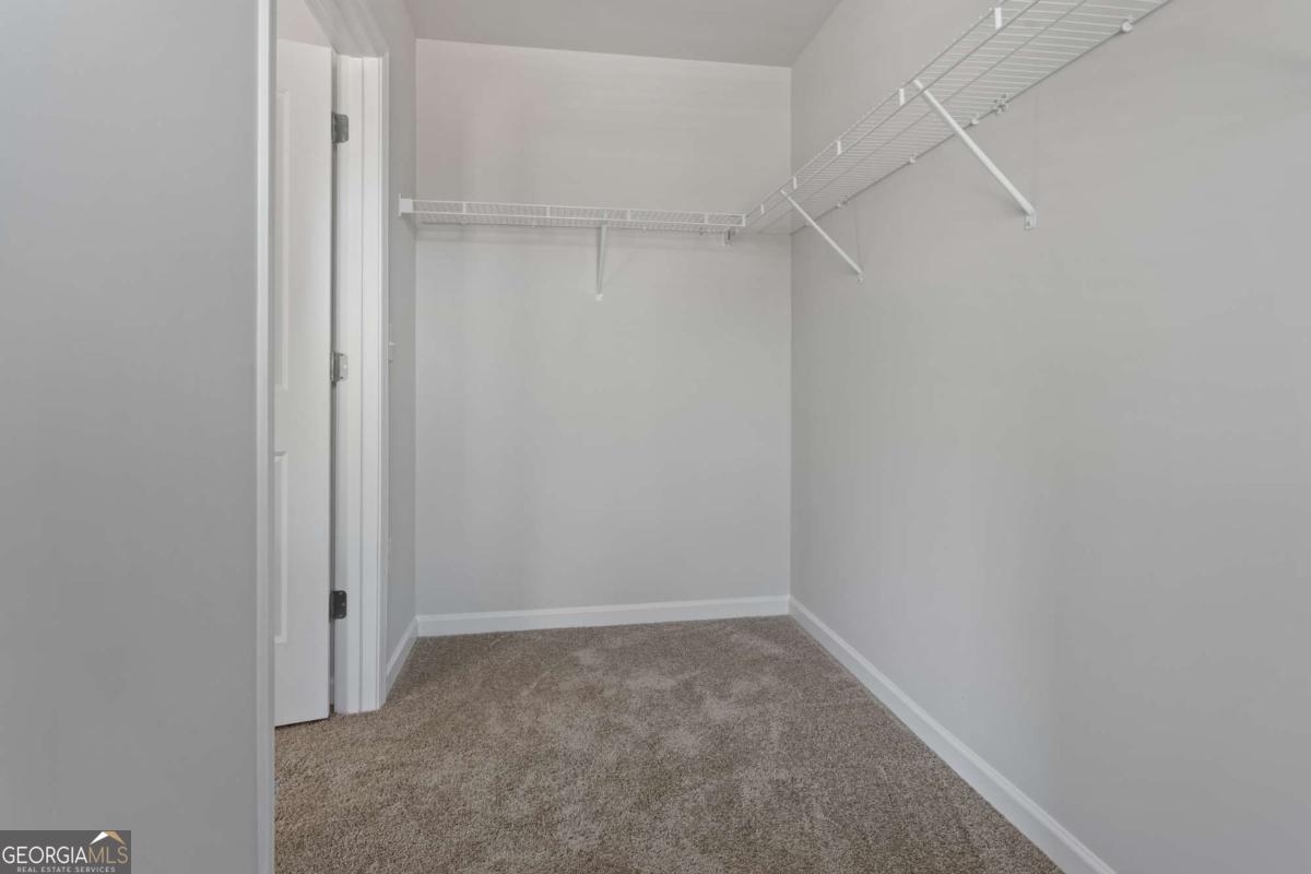 121 Meadowview Drive Property Photo 24