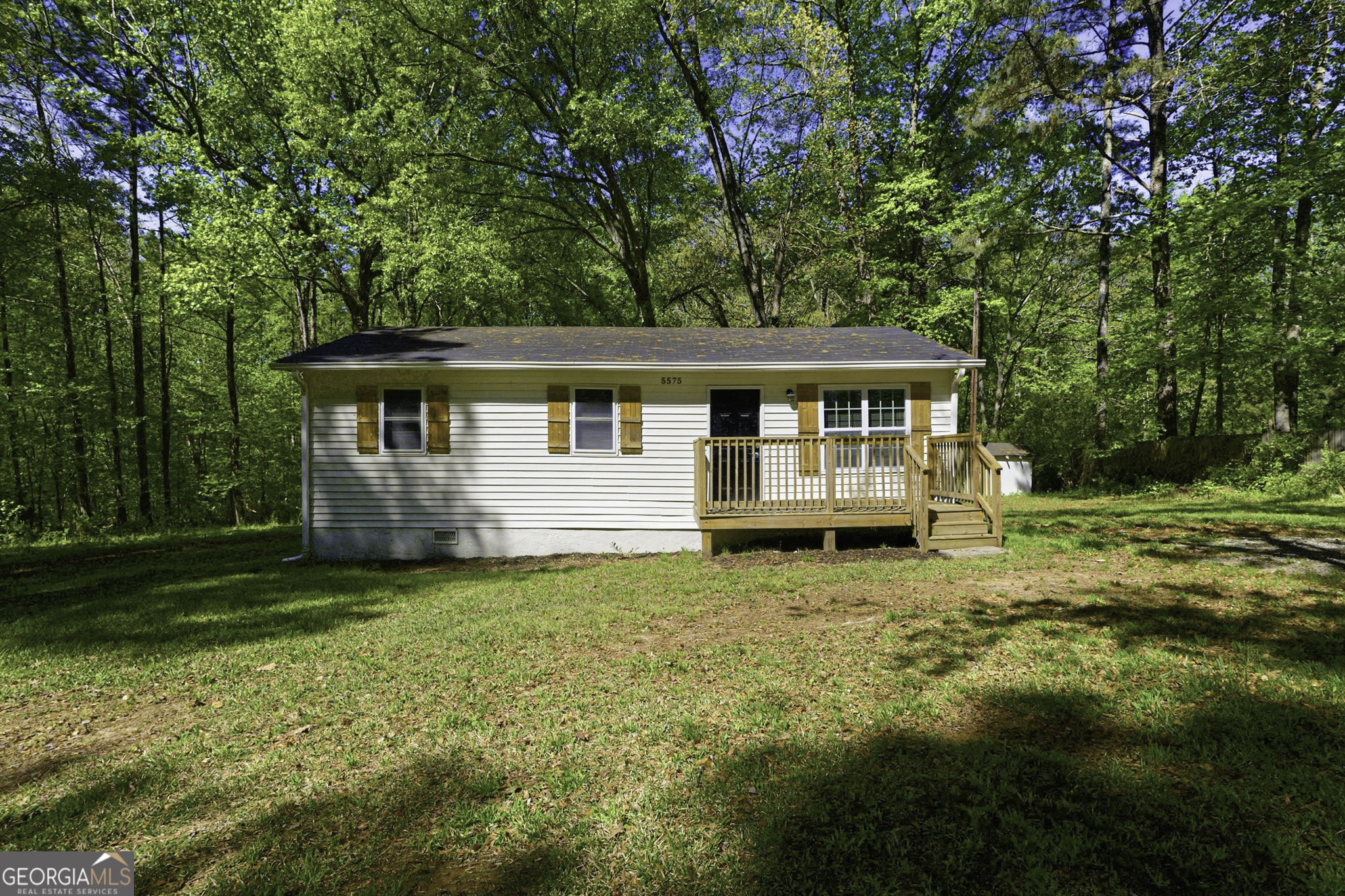 5575 Oglesby Road Property Photo 1