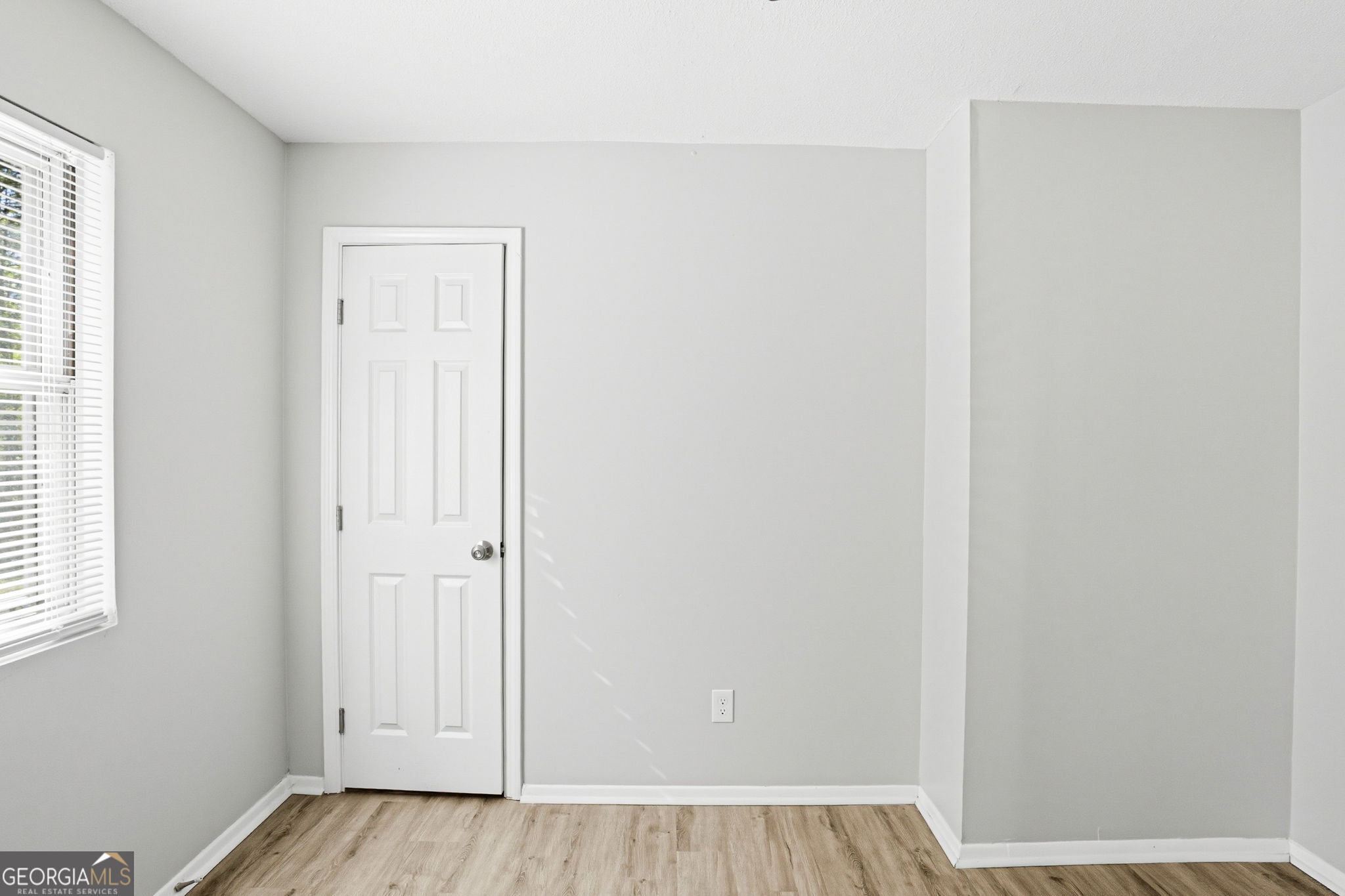 5575 Oglesby Road Property Photo 10