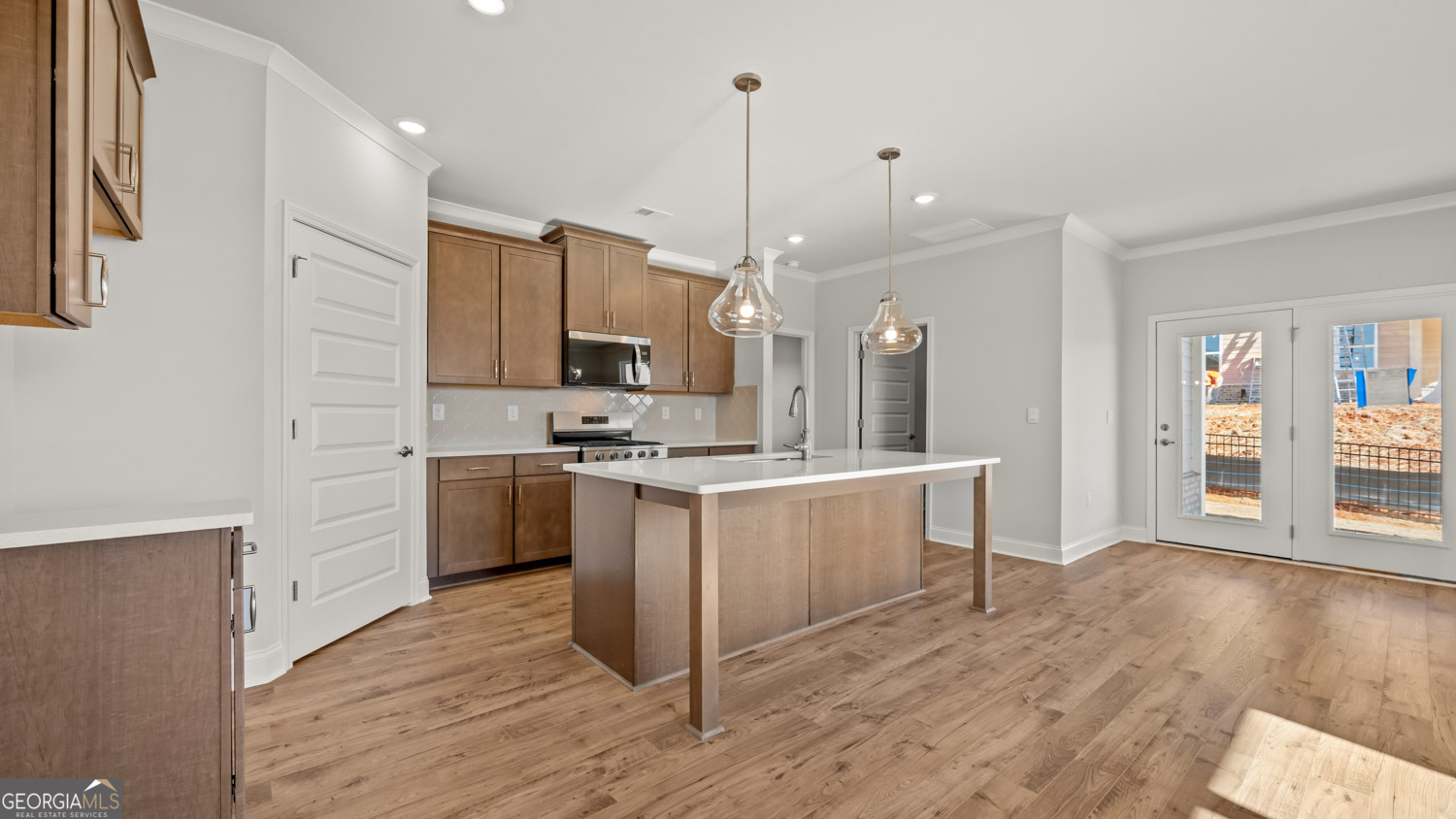 212 Parnassus Road Property Photo 14