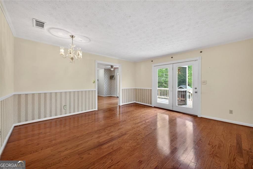 8 Wellington Way Property Photo 4