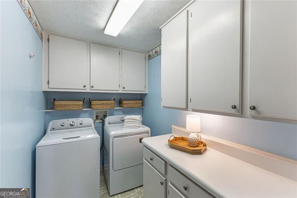 8 Wellington Way Property Photo 7