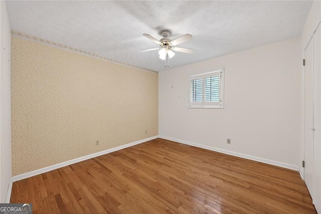 8 Wellington Way Property Photo 9