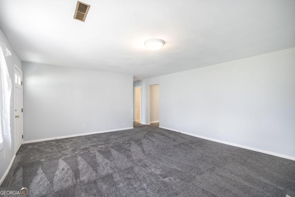 918 Henderson Street Property Photo 13