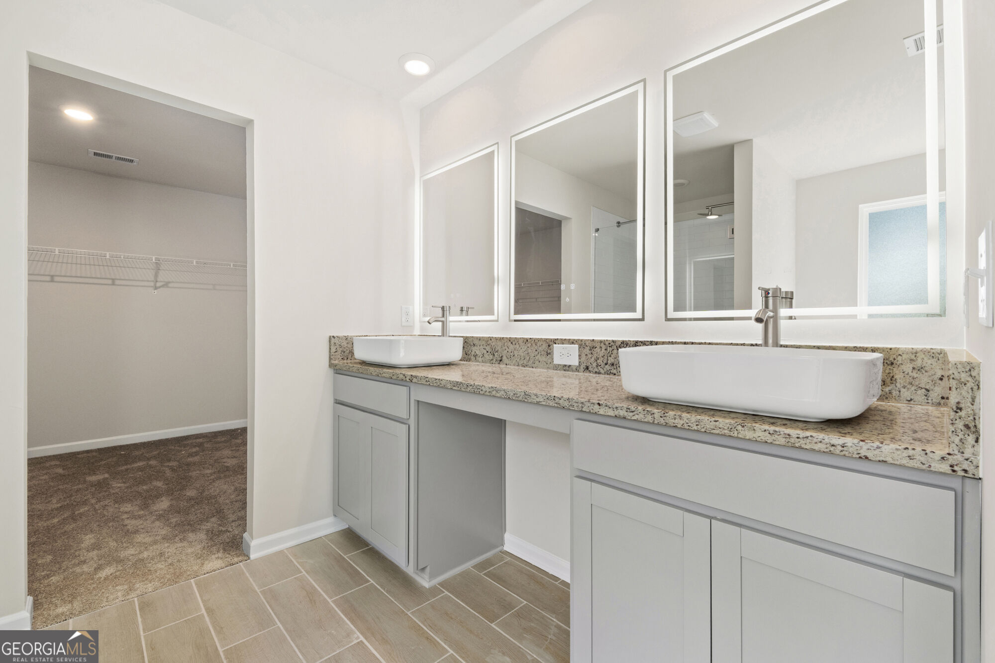 203 Orwell Drive Property Photo 21