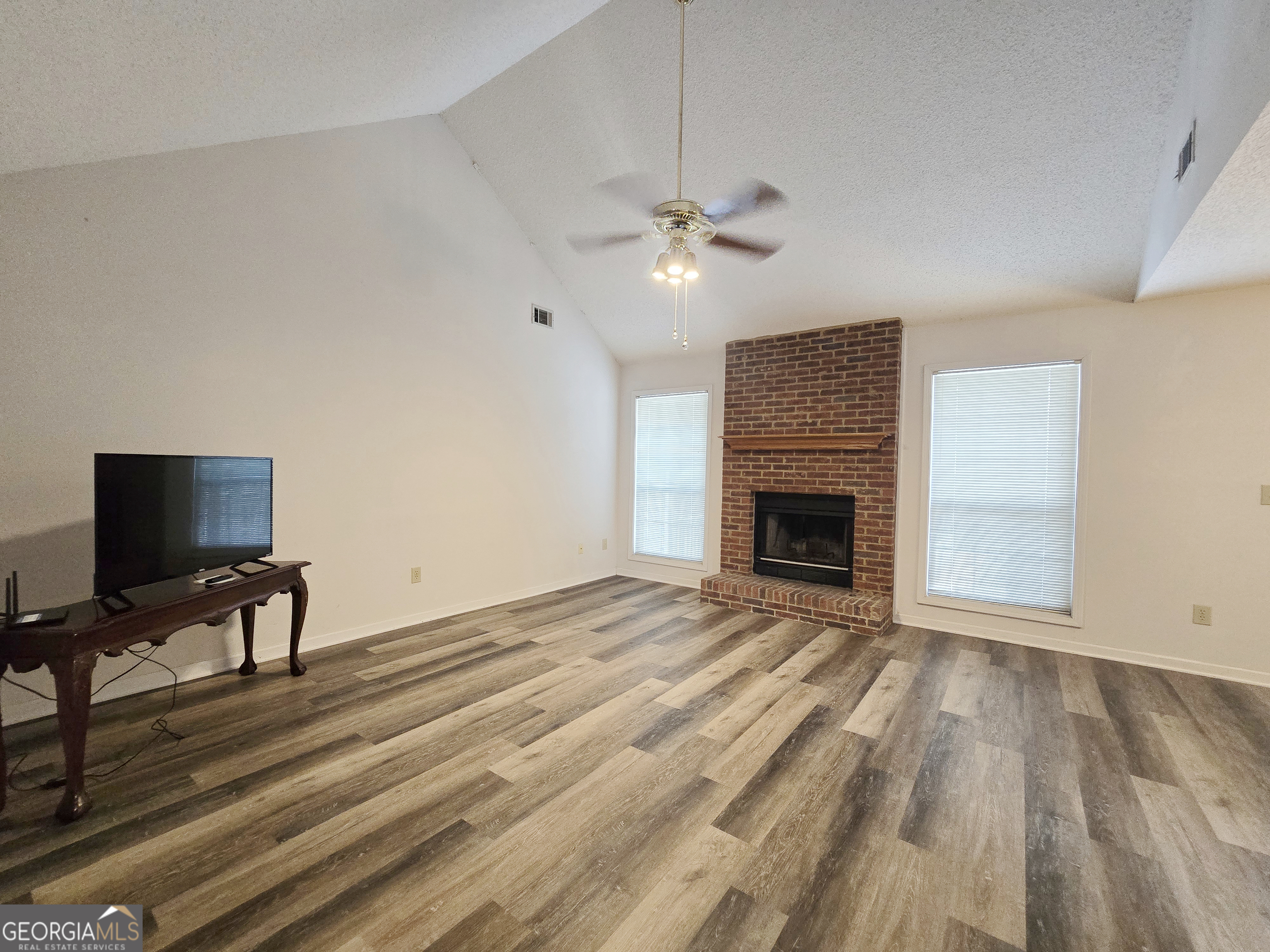 1652 Highway 155 N Property Photo 11