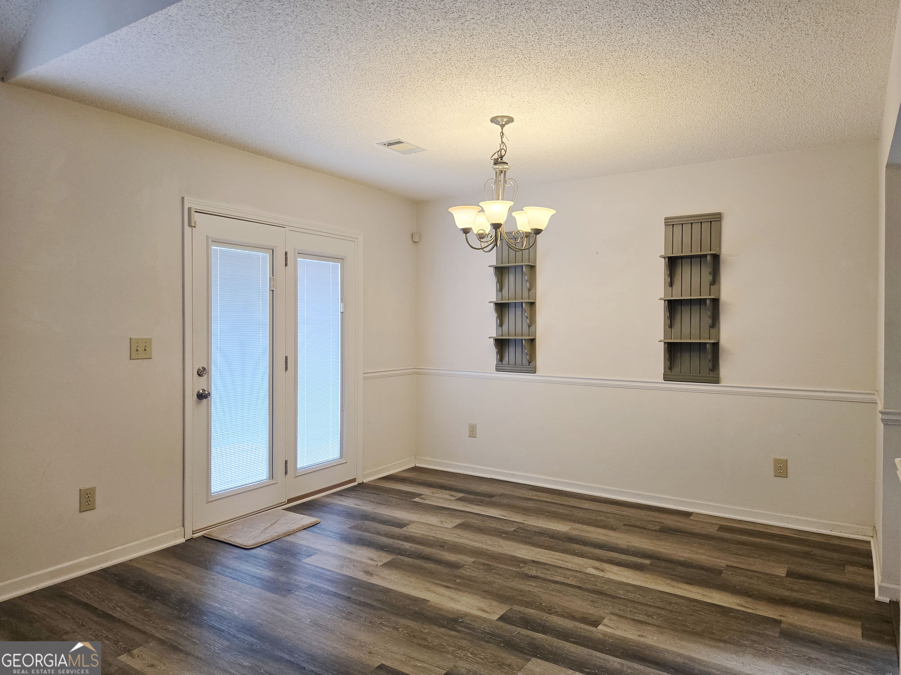 1652 Highway 155 N Property Photo 12
