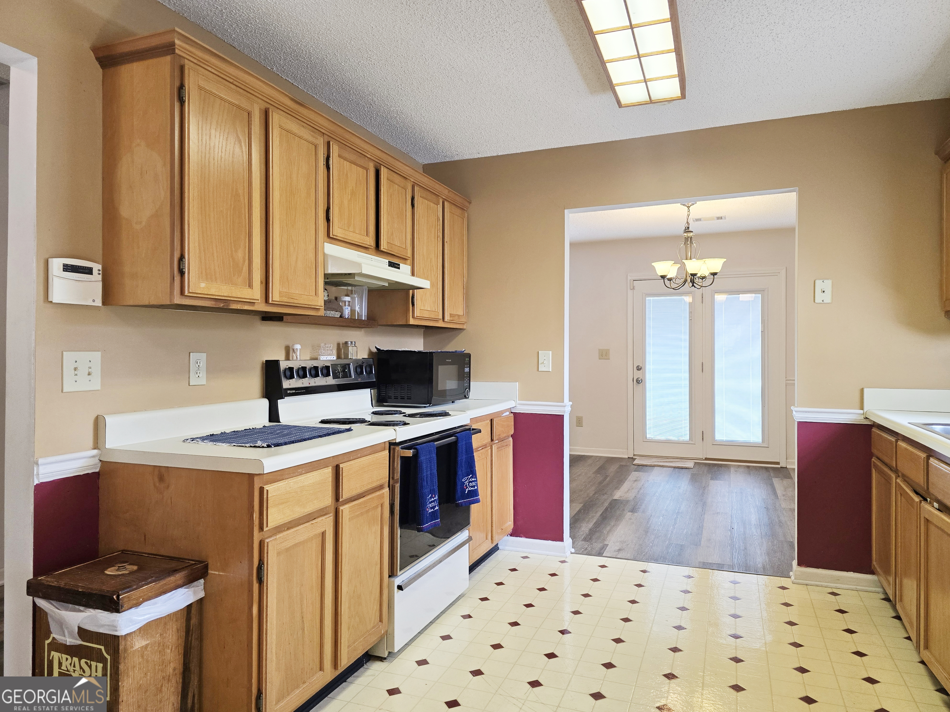 1652 Highway 155 N Property Photo 15