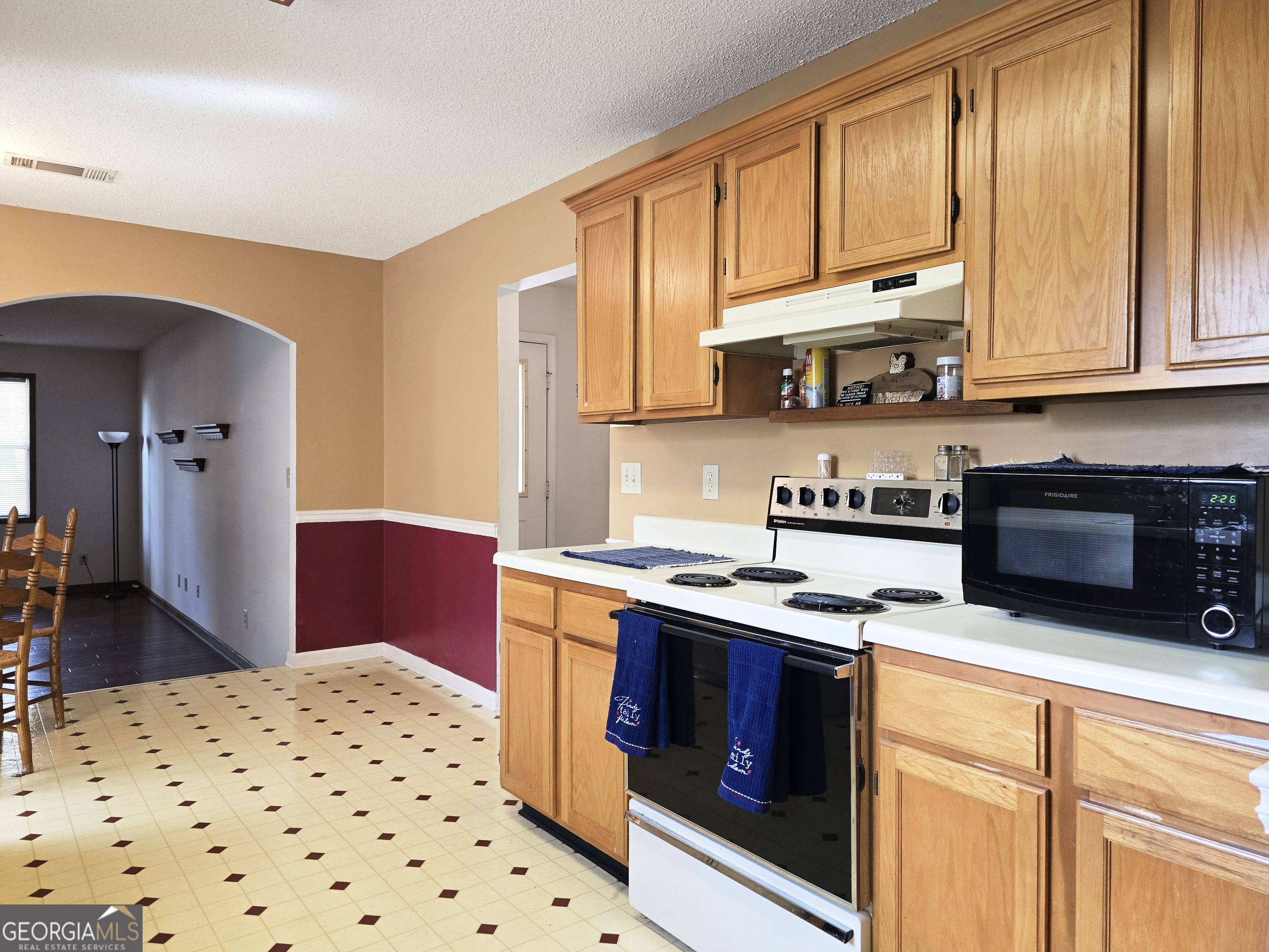 1652 Highway 155 N Property Photo 17