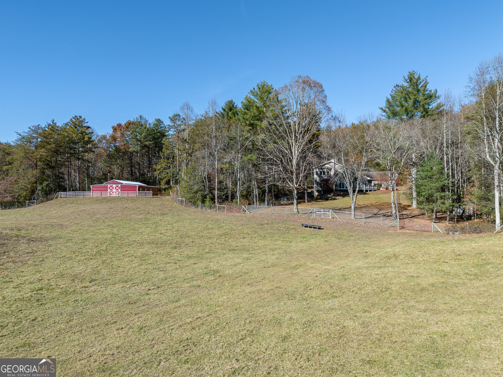 5981 Candy Mountain Road Property Photo 2