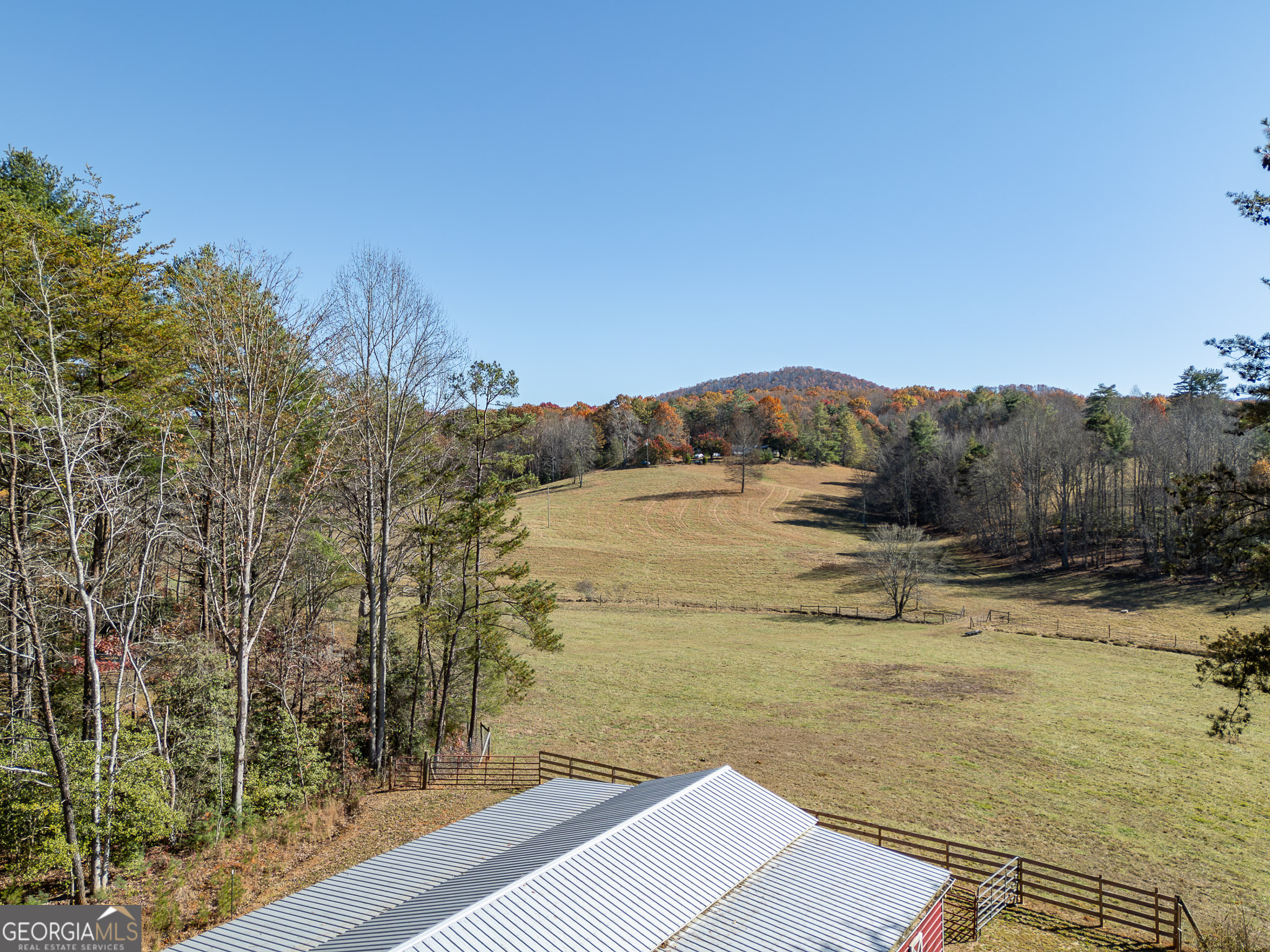 5981 Candy Mountain Road Property Photo 14