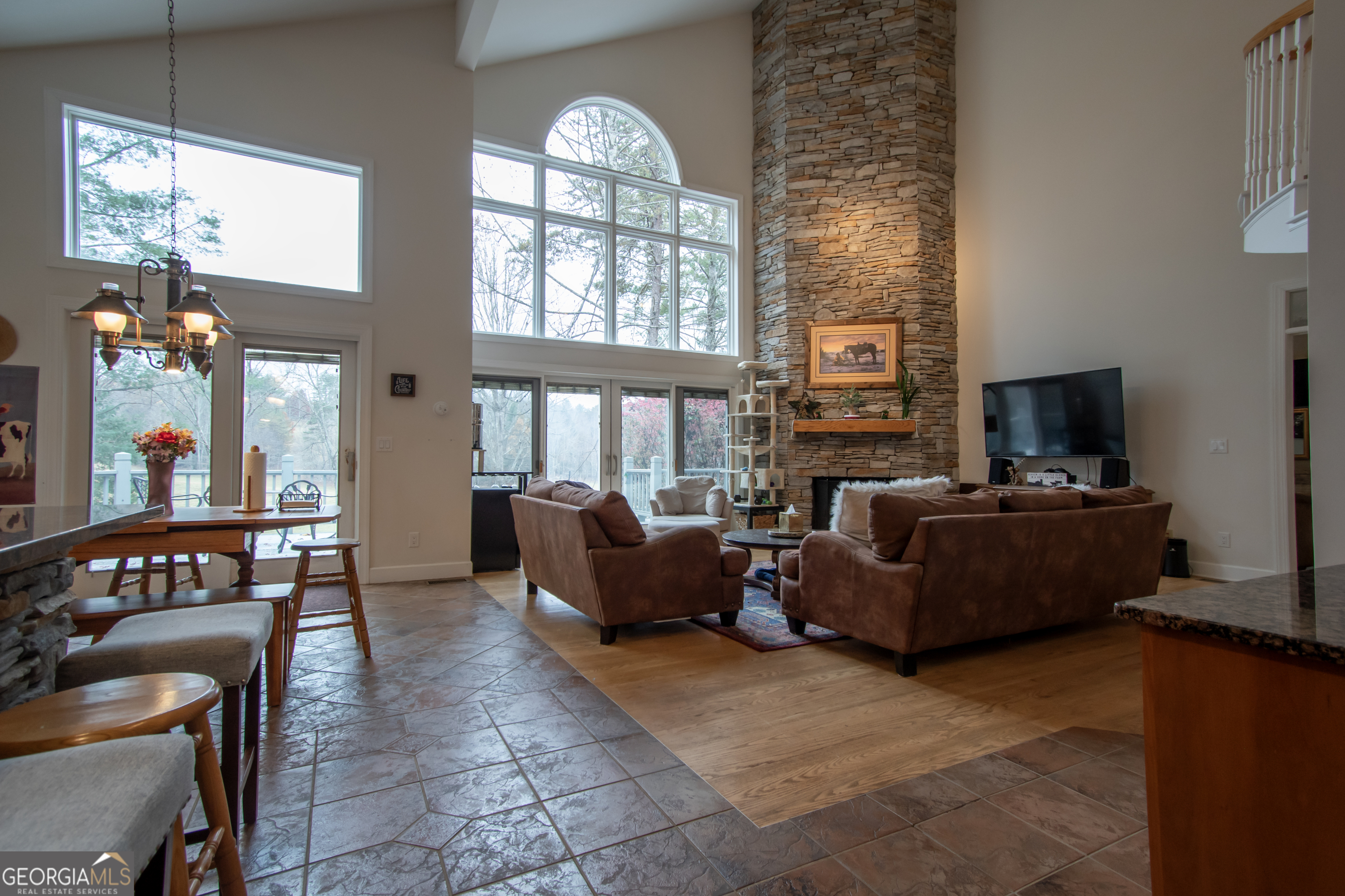 5981 Candy Mountain Road Property Photo 38