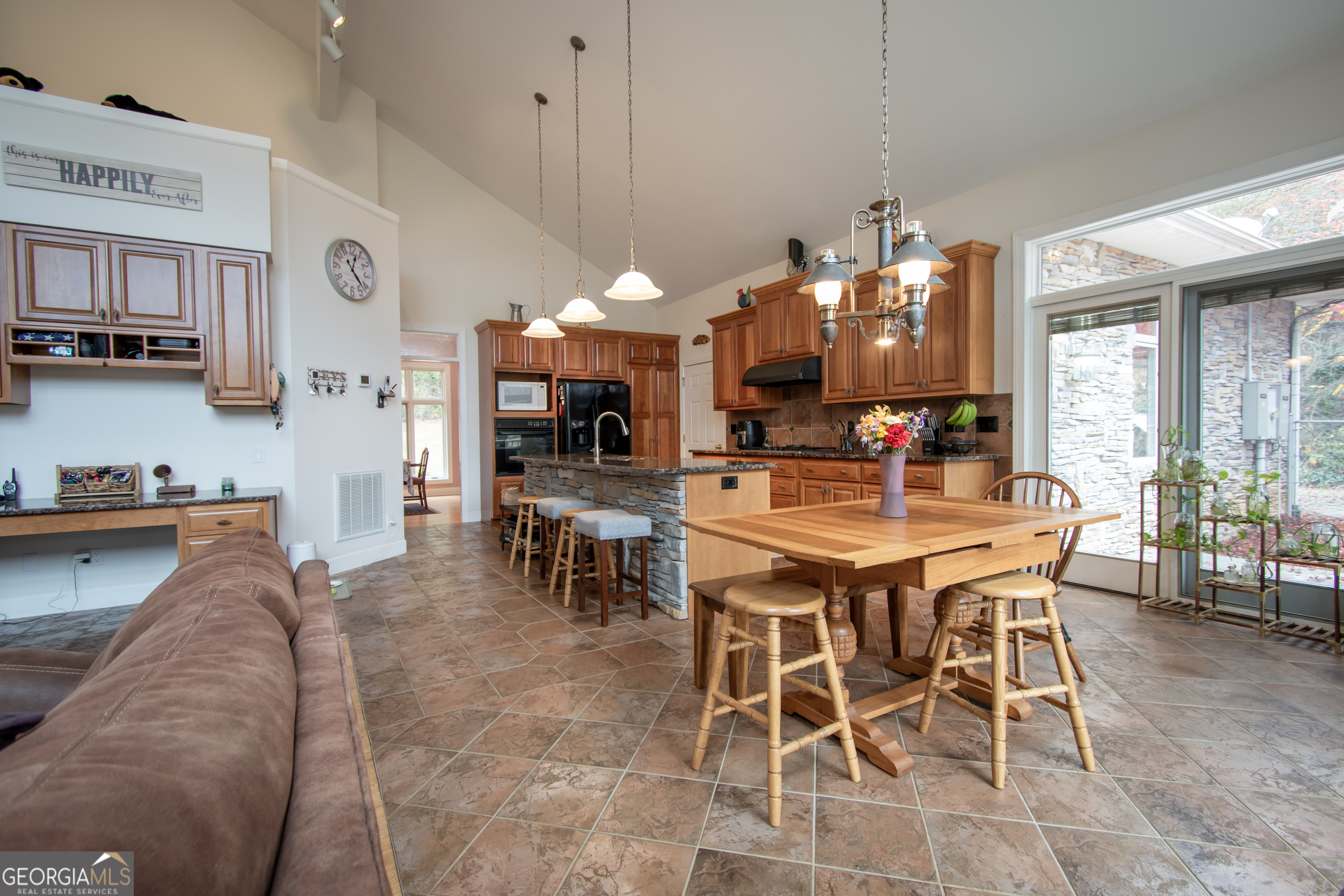 5981 Candy Mountain Road Property Photo 49