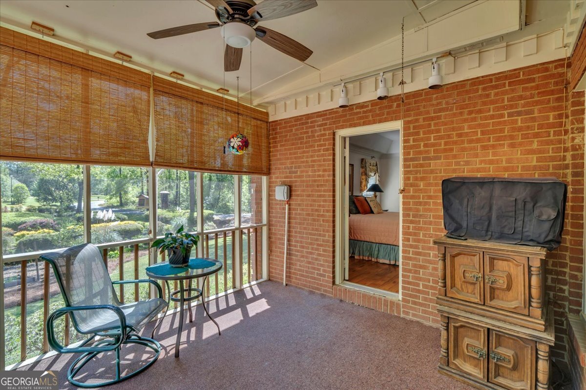 110 Kenneth Drive Property Photo 49