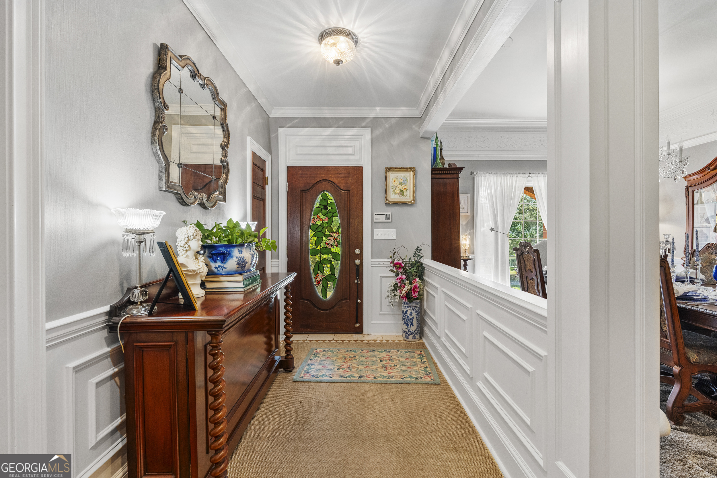 1017 Riverside Drive Property Photo 6