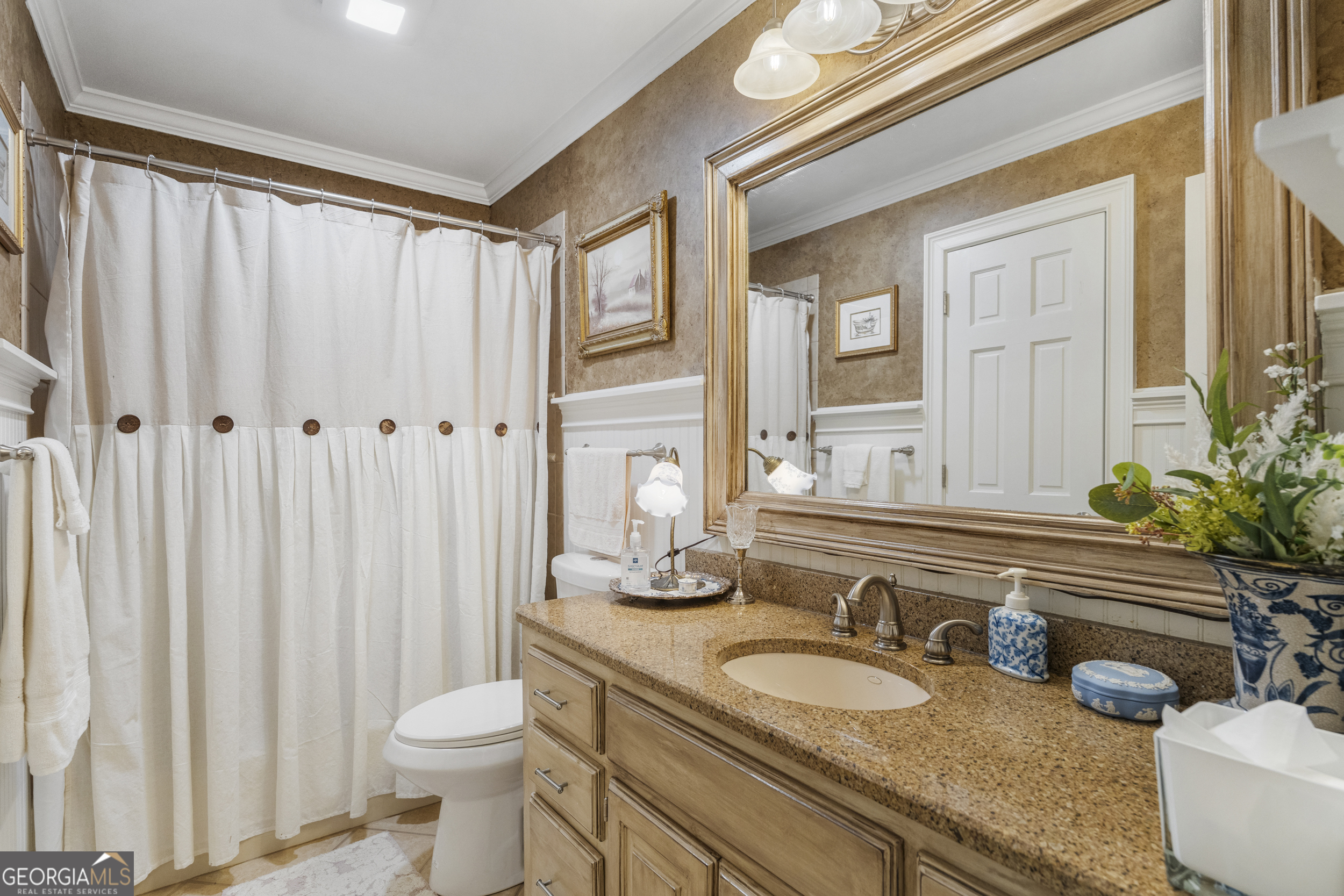 1017 Riverside Drive Property Photo 16