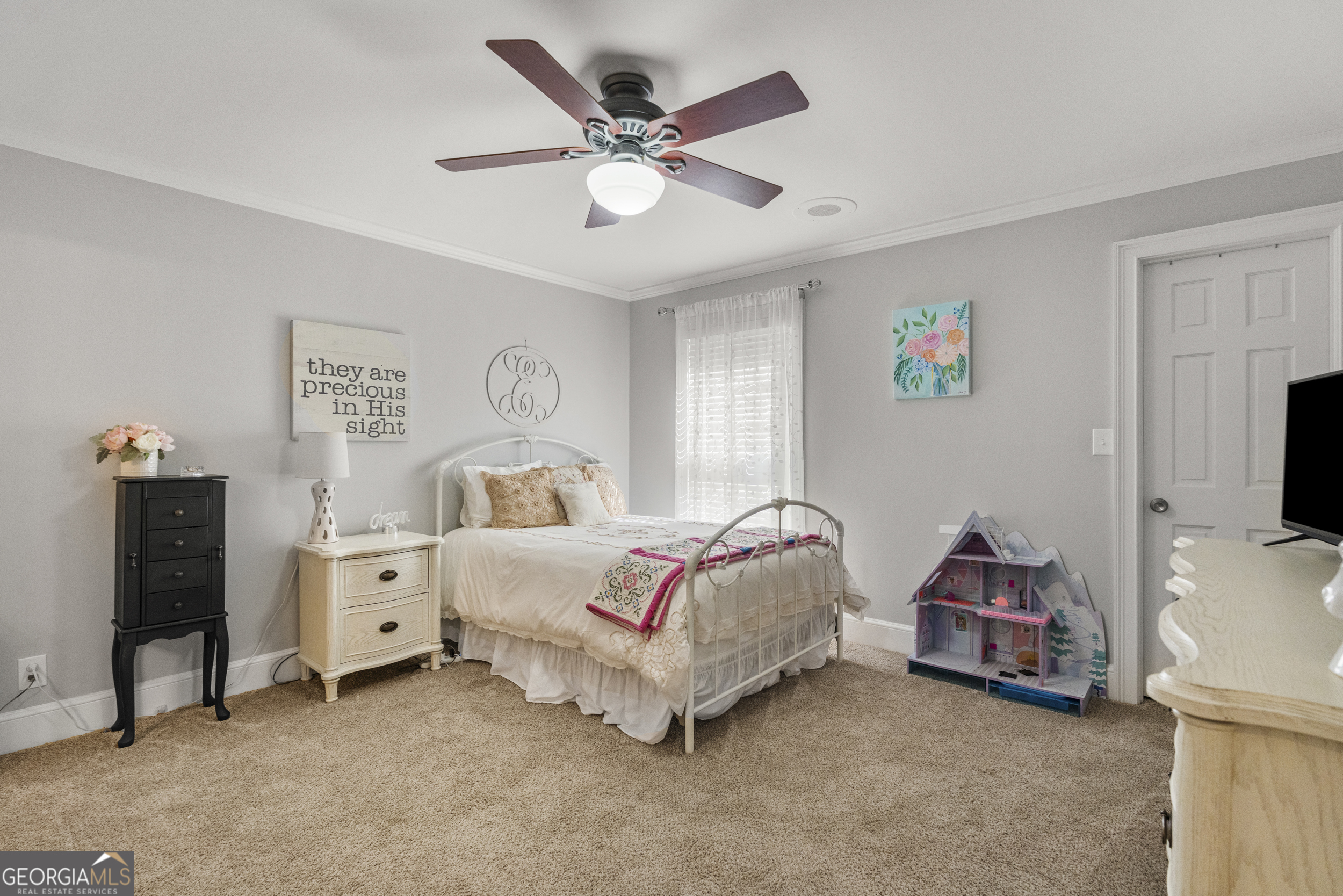 1017 Riverside Drive Property Photo 25