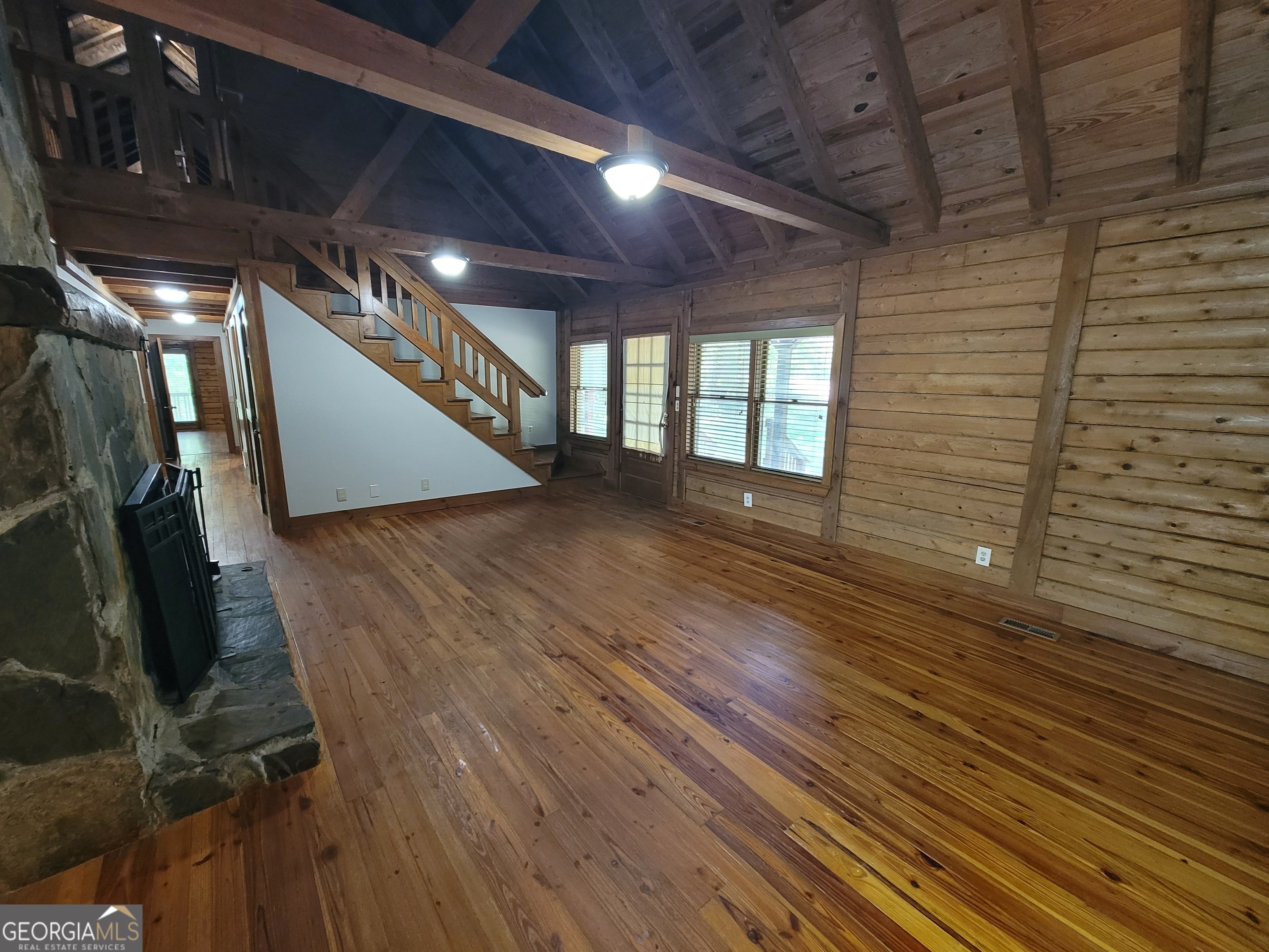 2391 Booth Circle Property Photo 15