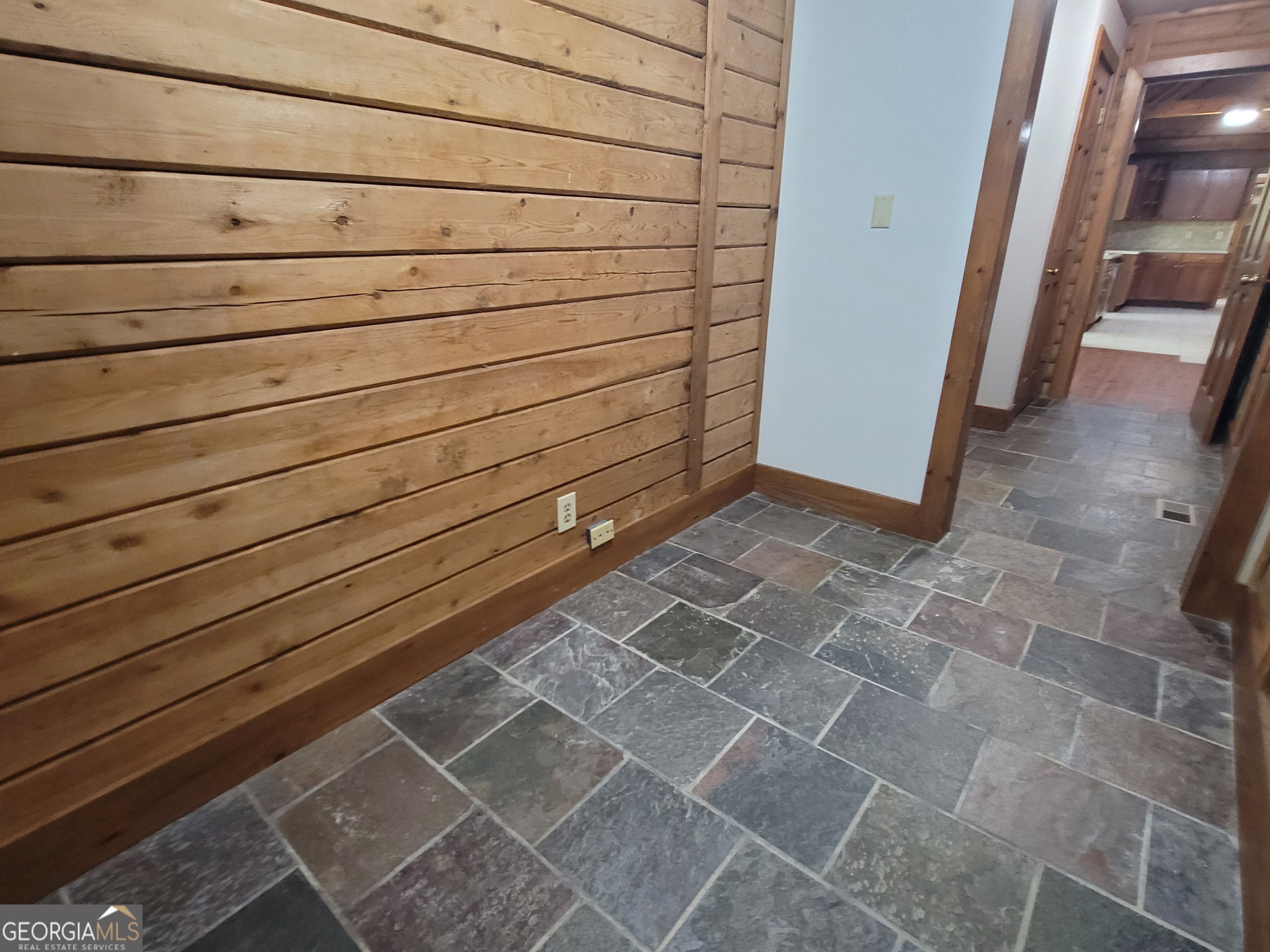 2391 Booth Circle Property Photo 24
