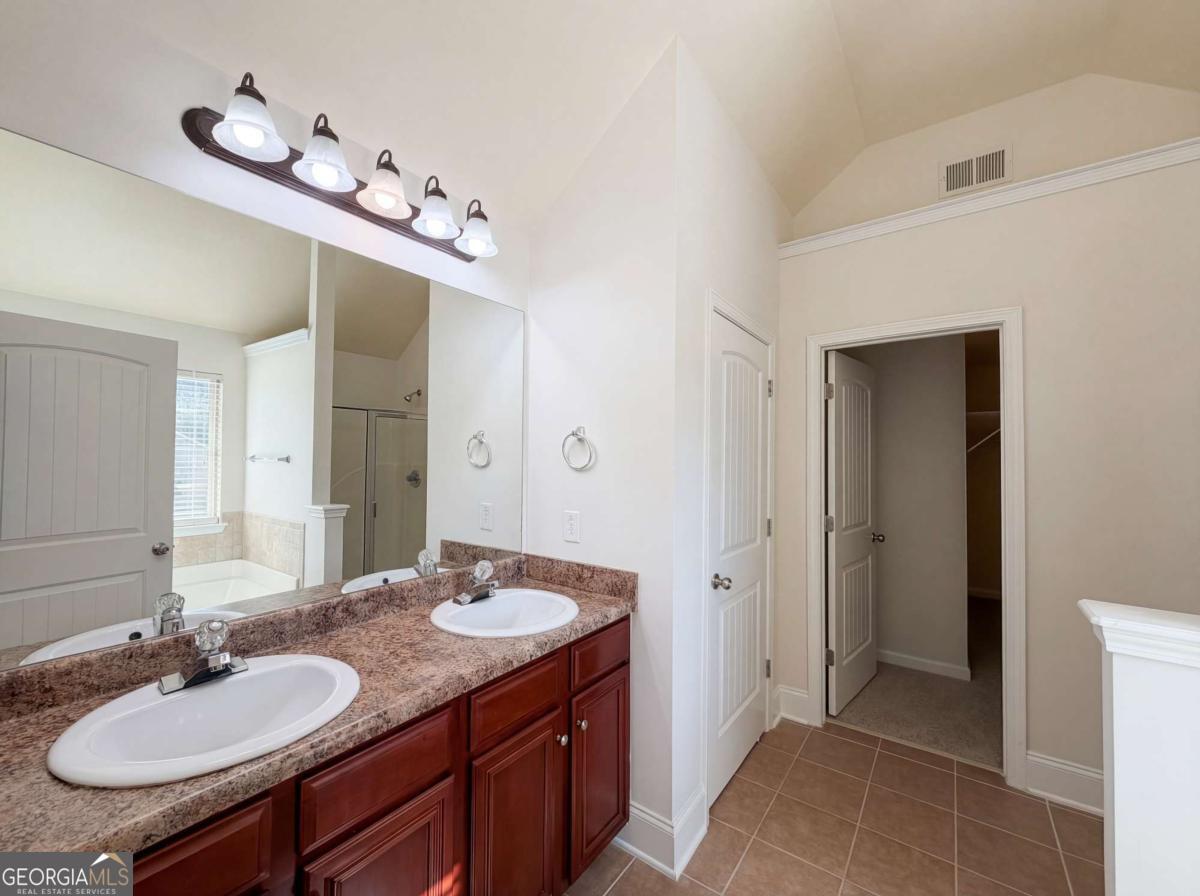 302 Torre Trail Property Photo 27