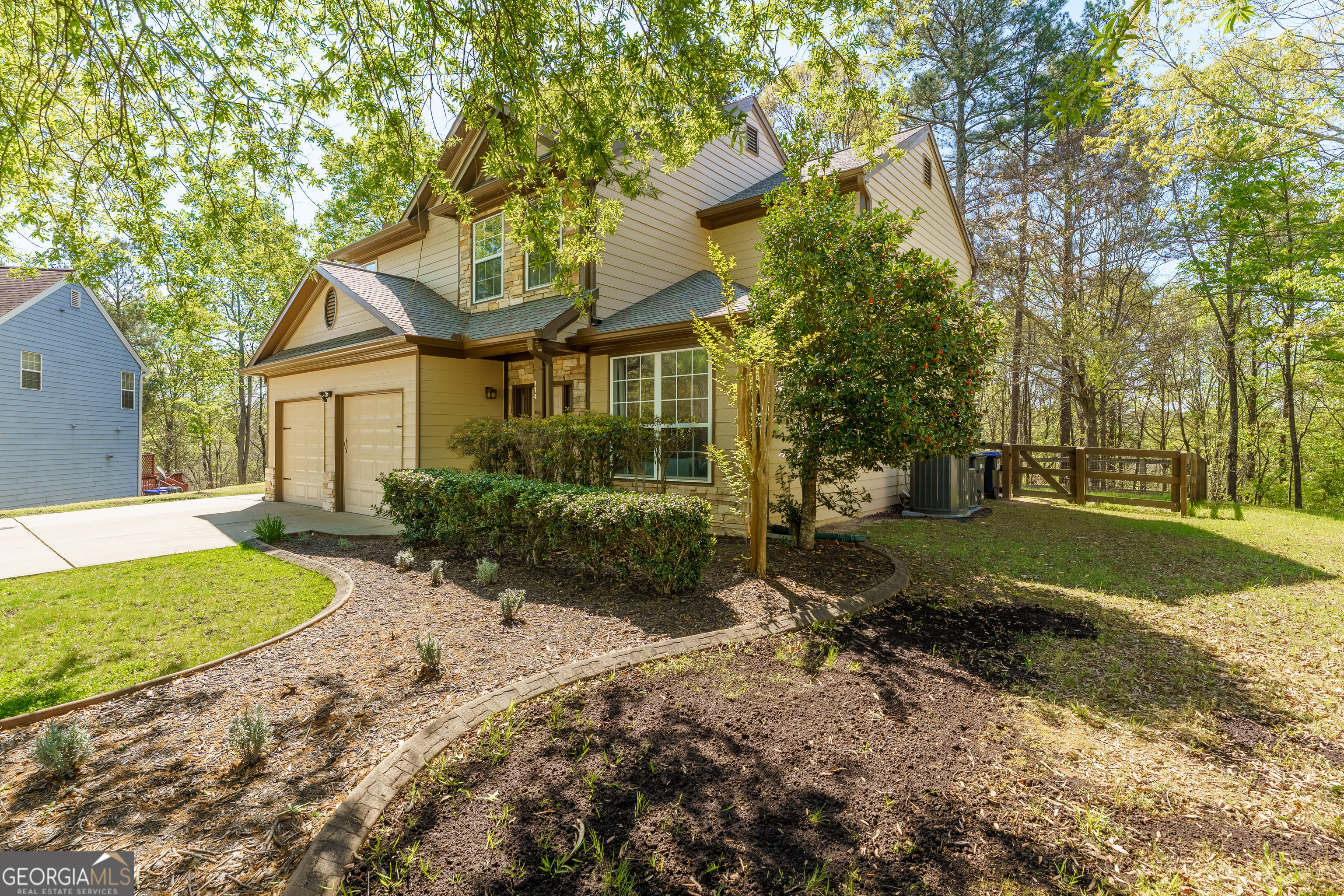 774 Weller Path Property Photo 3