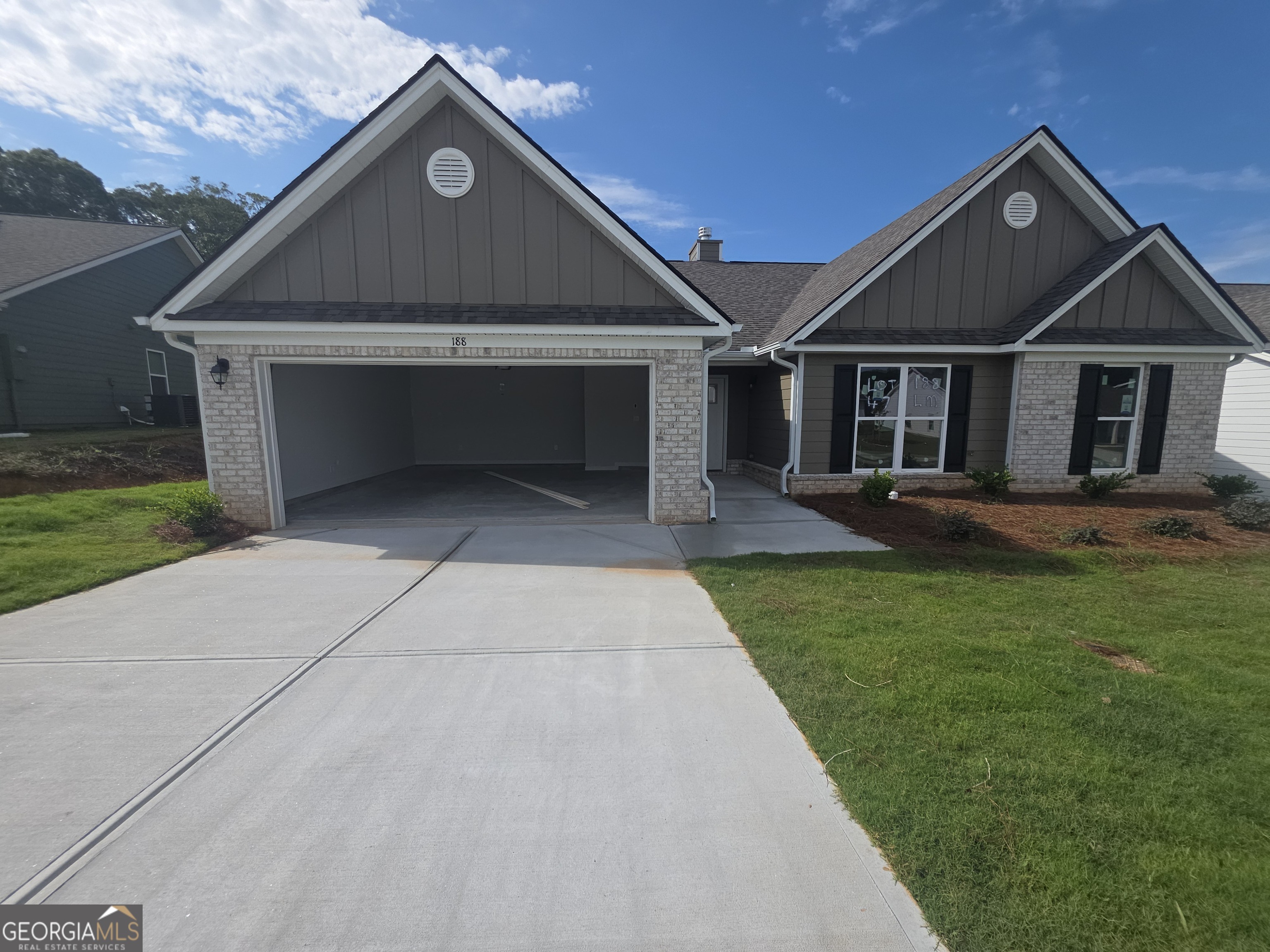 188 Lake Meadows Drive # 47 Property Photo 1
