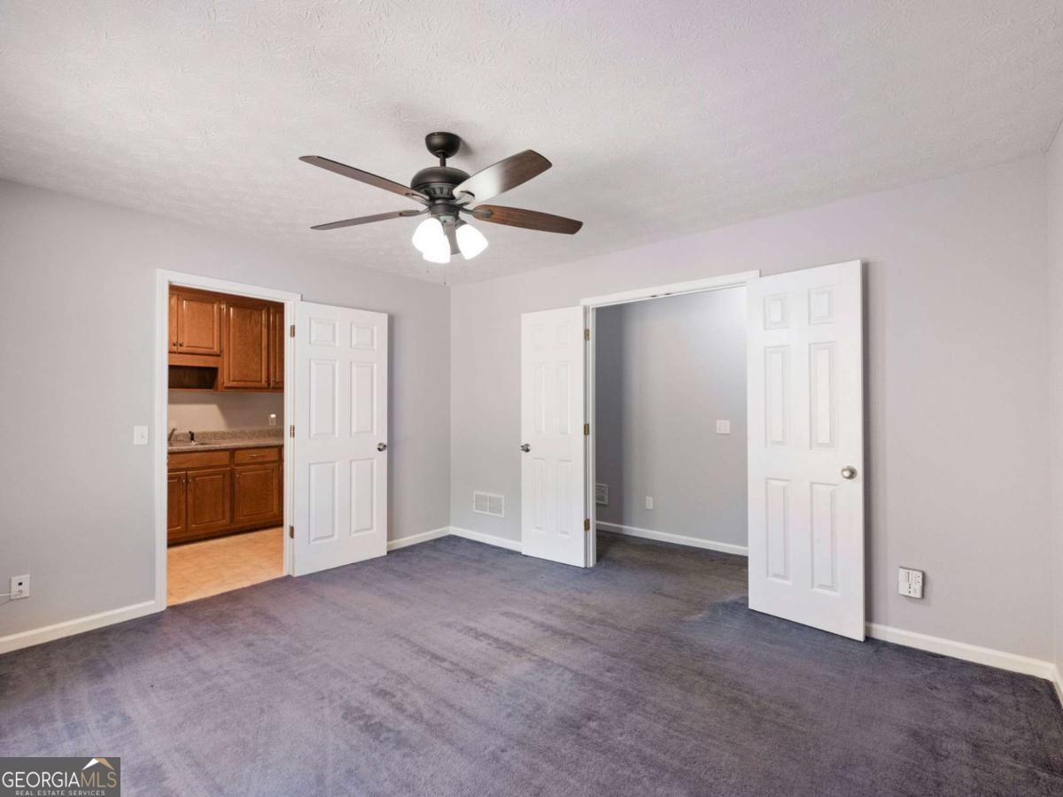 2982 Rivercrest Drive Property Photo 13