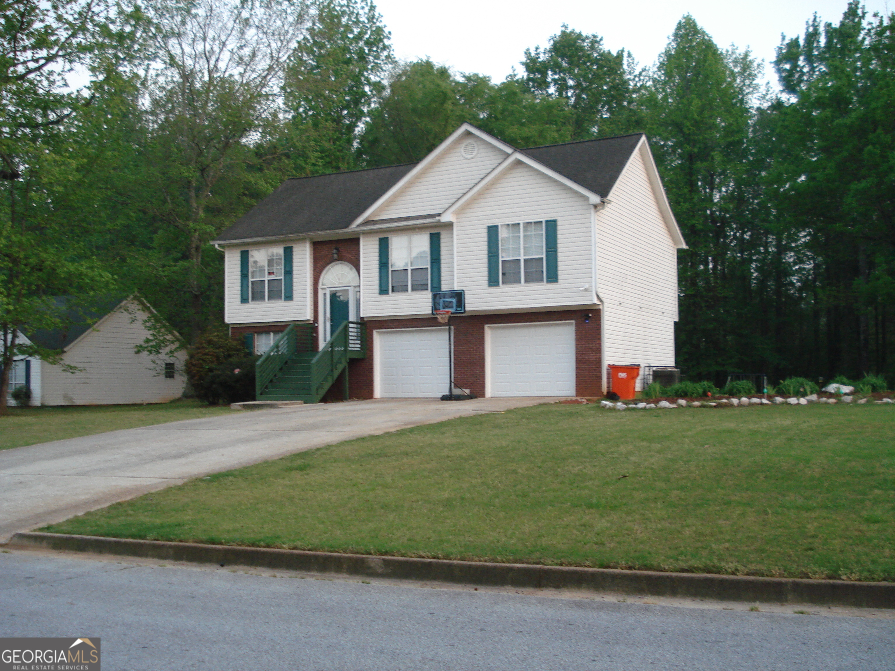 3117 Noahs Lane Property Photo 2