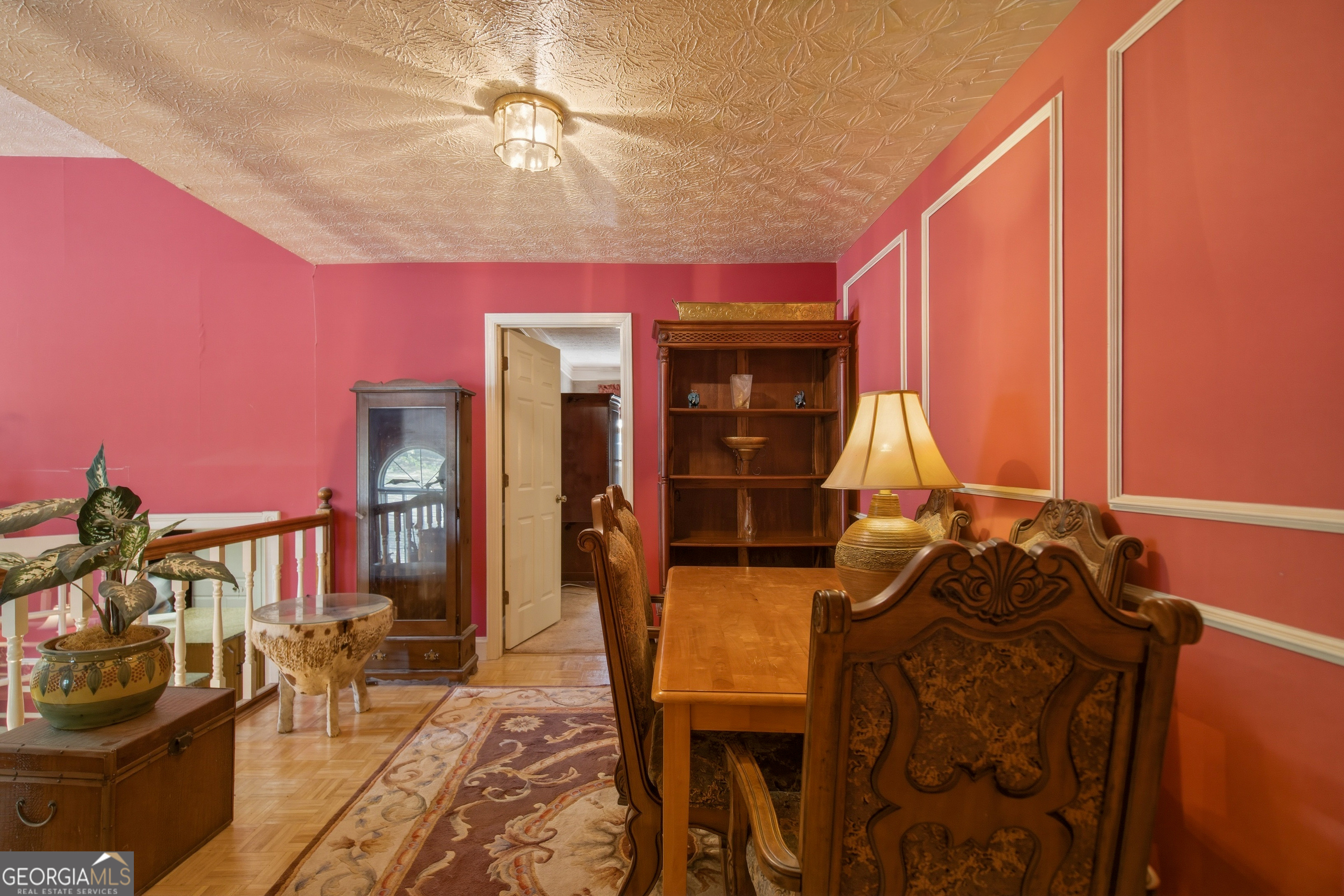 8605 Creekview Court Property Photo 28