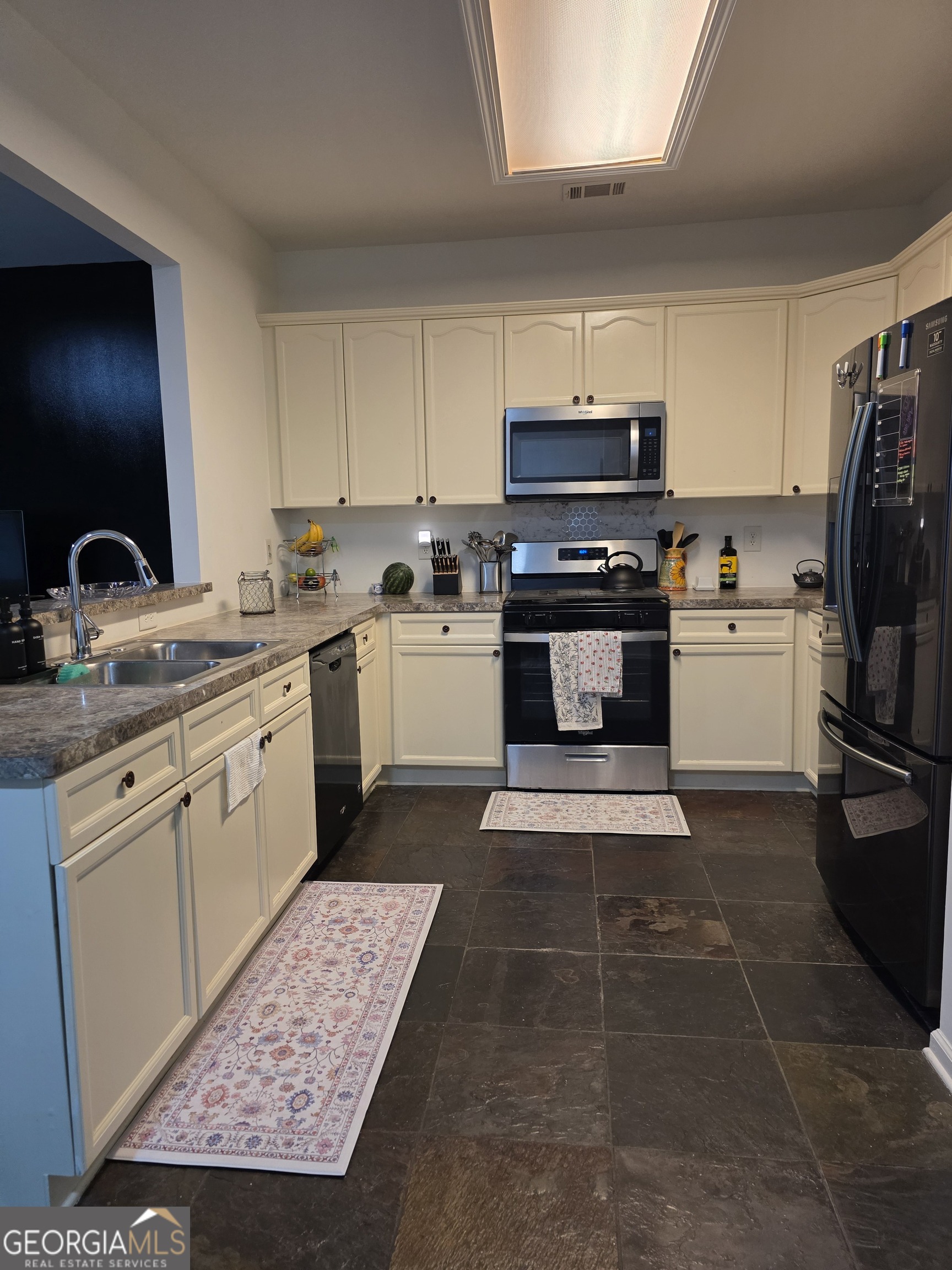 5732 Singlebriar Court Property Photo 5