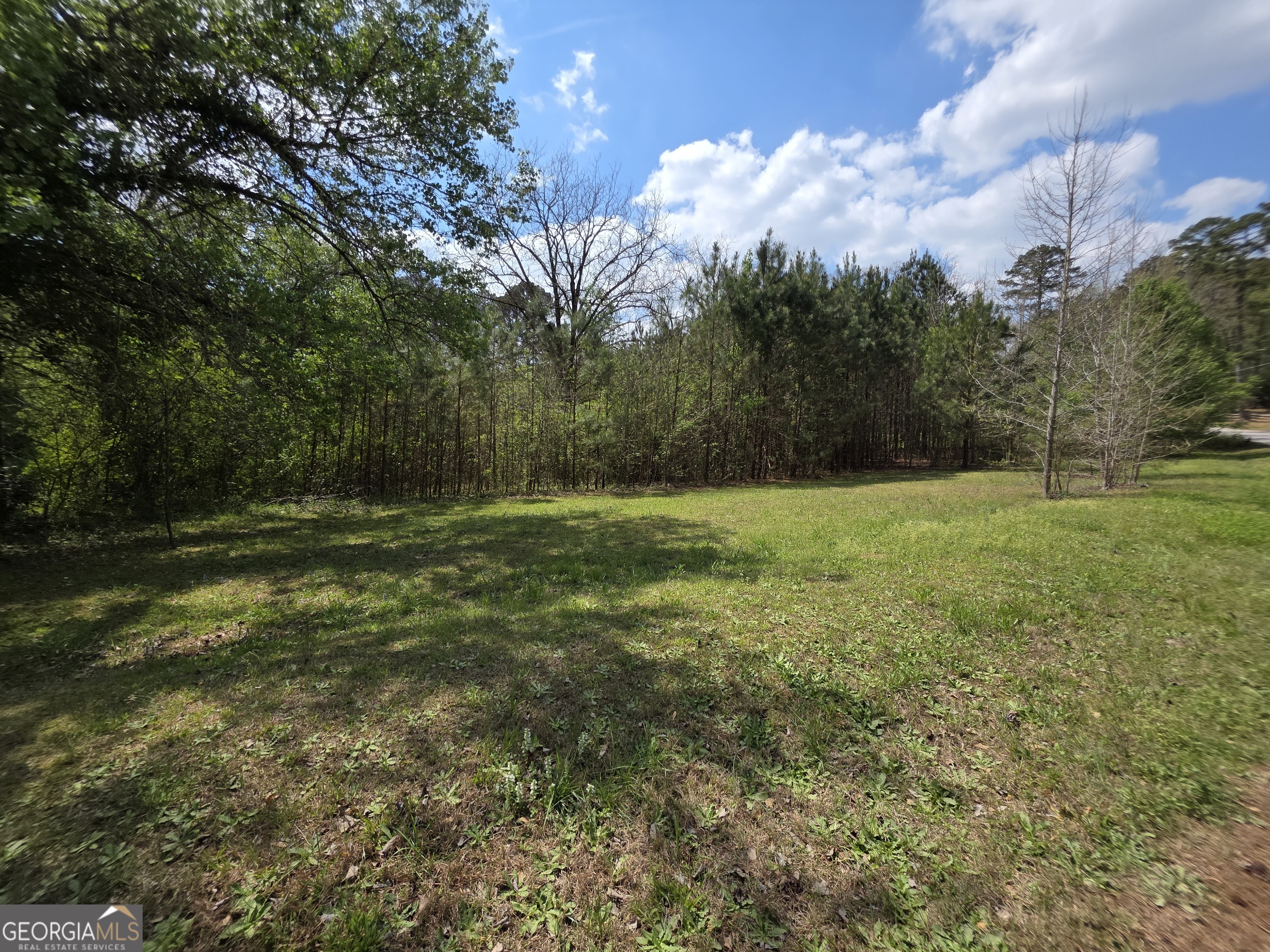4563 Ruby Road Property Photo 2