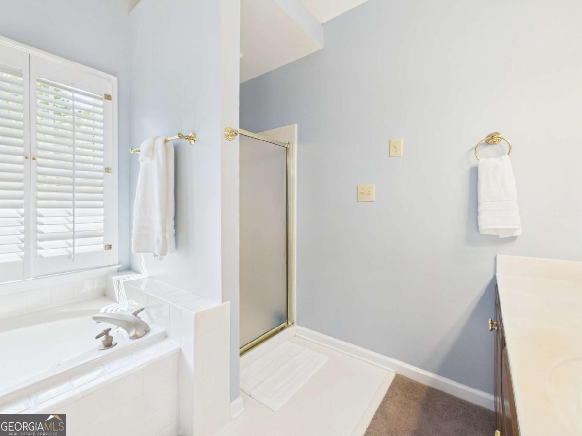 1120 Laurel Pointe Property Photo 23