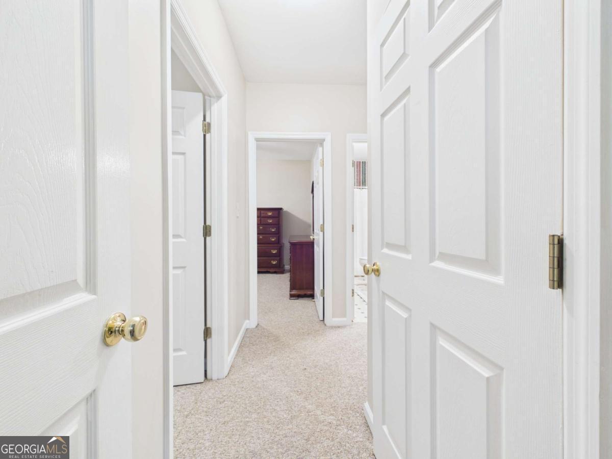 1120 Laurel Pointe Property Photo 38