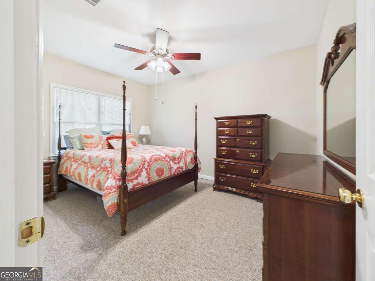 1120 Laurel Pointe Property Photo 40