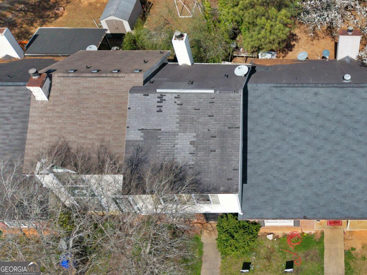 662 Browning Lane Se Property Photo 4