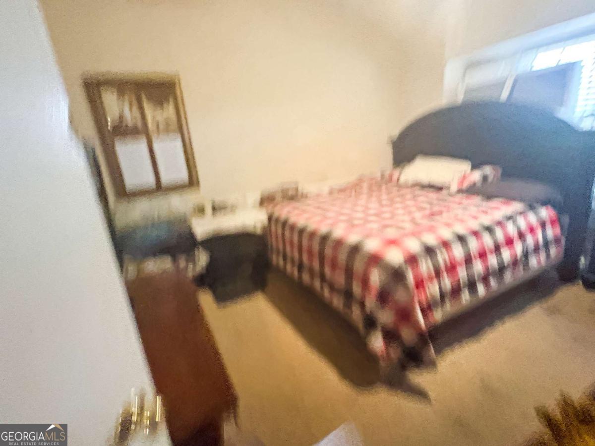 664 Browning Lane Se Property Photo 4