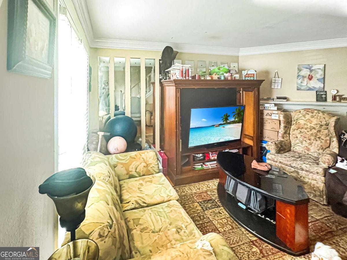 664 Browning Lane Se Property Photo 10