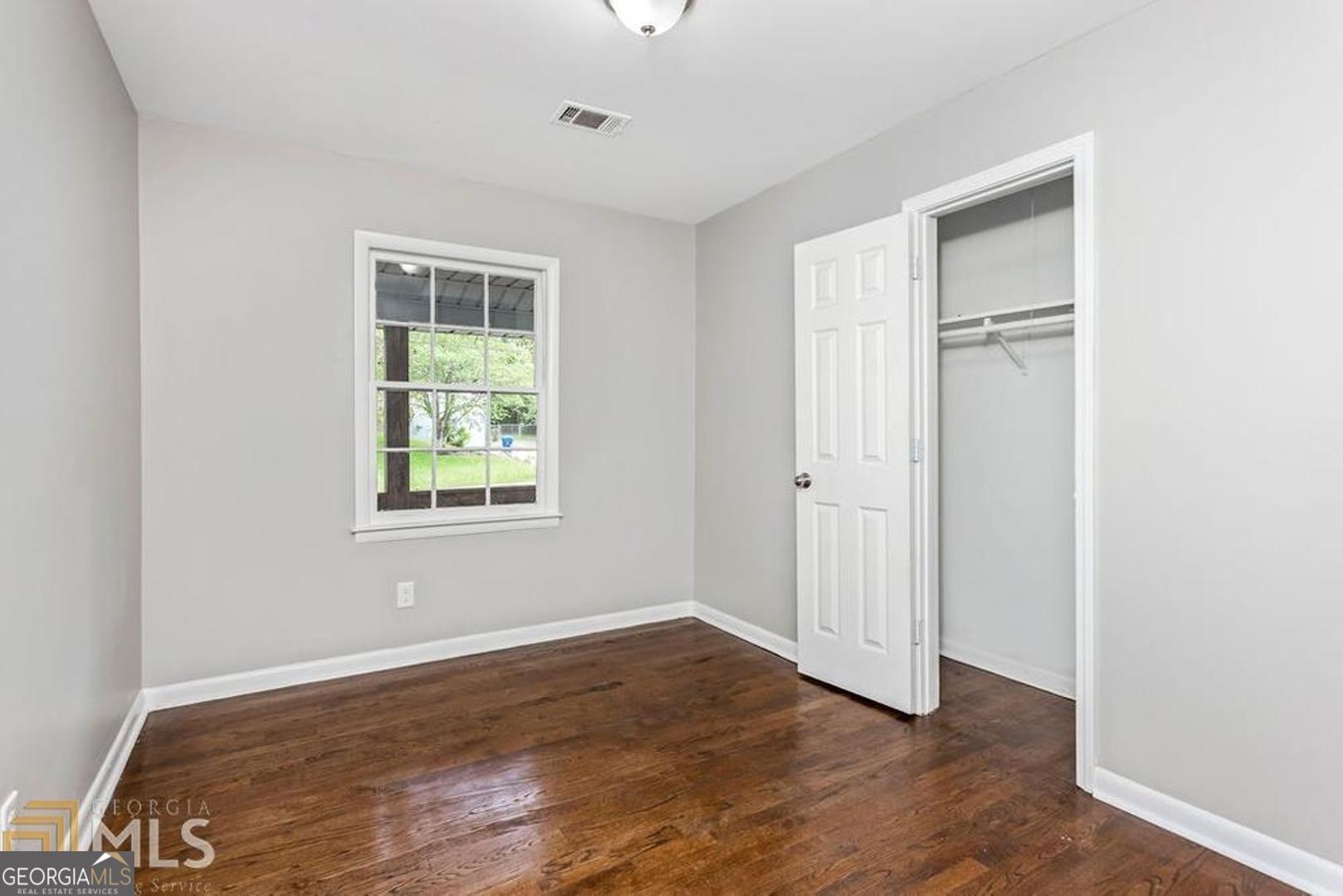 7124 Lady Heidi Court Property Photo 8