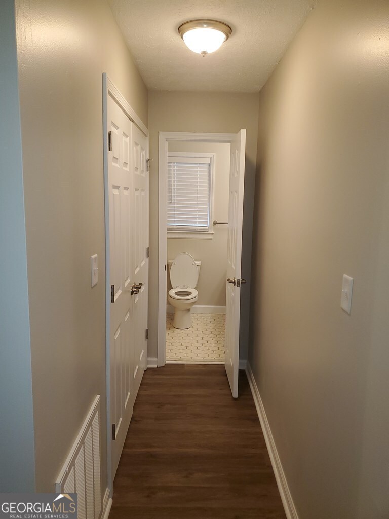 307 N Church Street # D2 Property Photo 4
