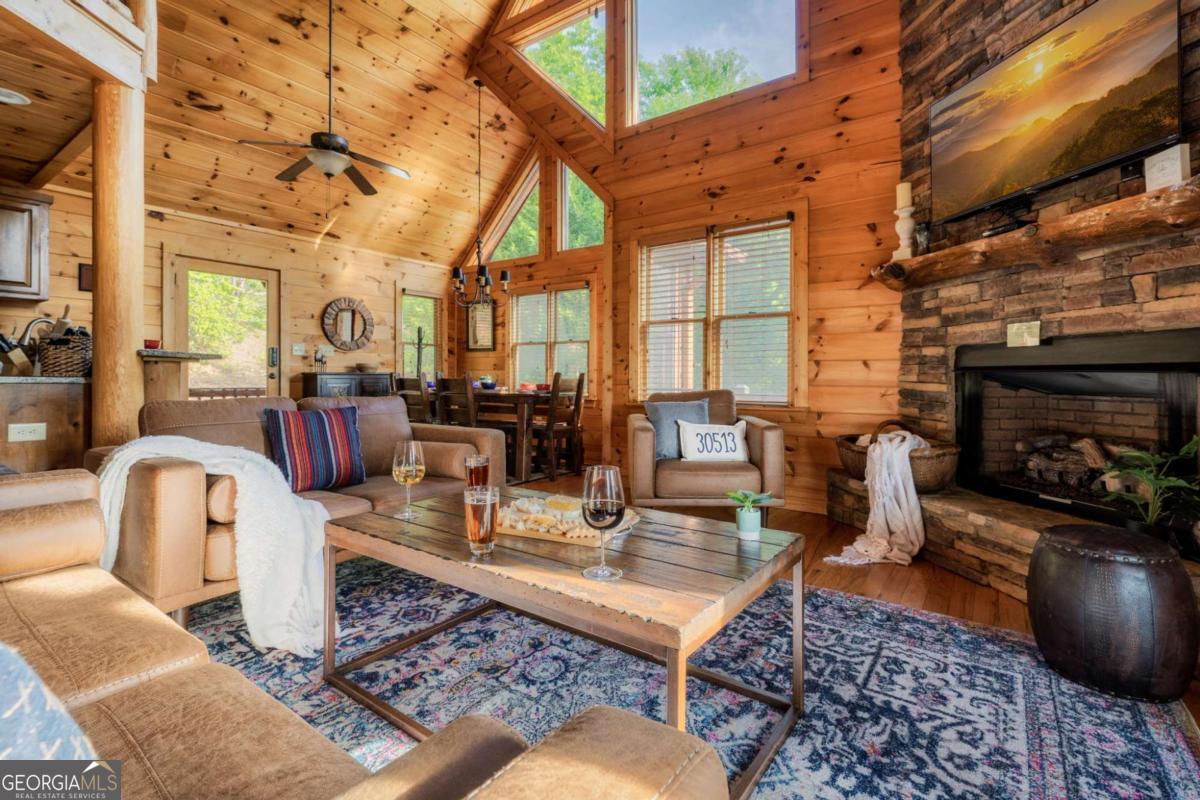 273 Deer Crest Heights Property Photo 15