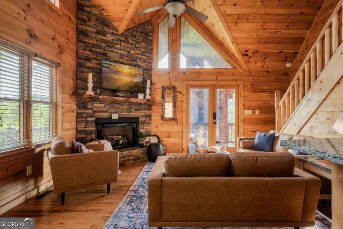 273 Deer Crest Heights Property Photo 18