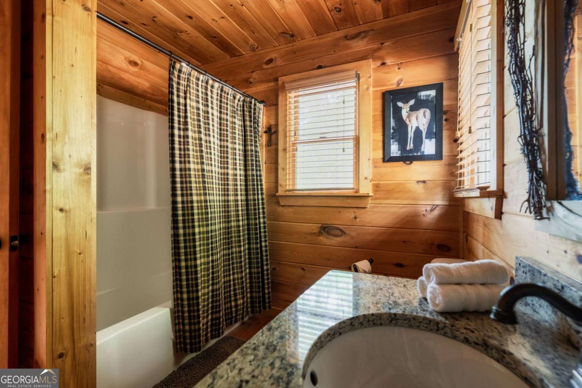 273 Deer Crest Heights Property Photo 38